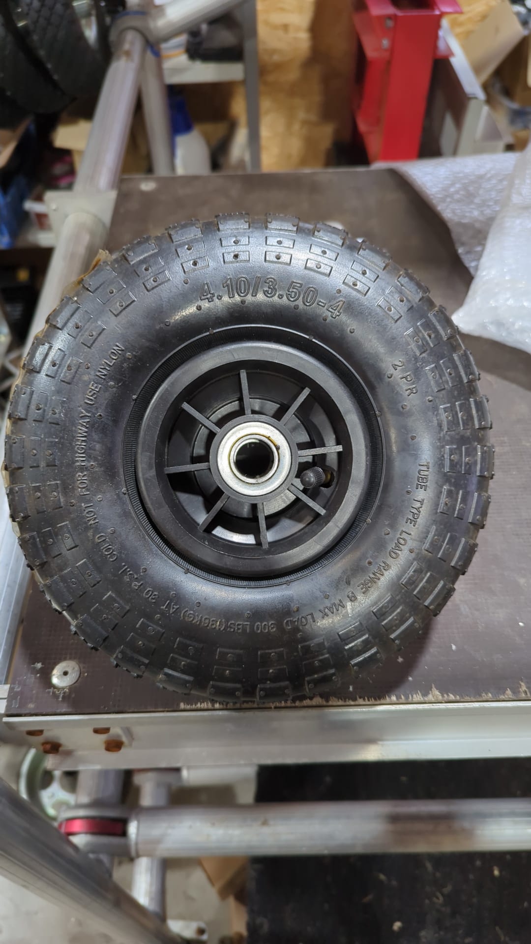 HTD Neuswiel Luchtband 260x85mm.